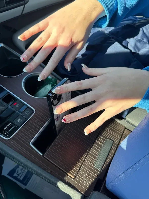 Magic Nails Countryside — Nail salon in Countryside